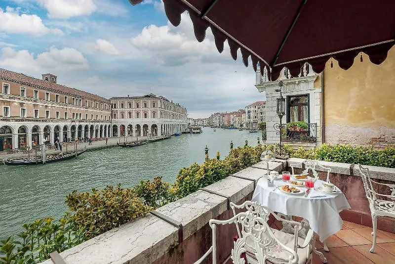 Al Ponte Antico Hotel Venice Italy