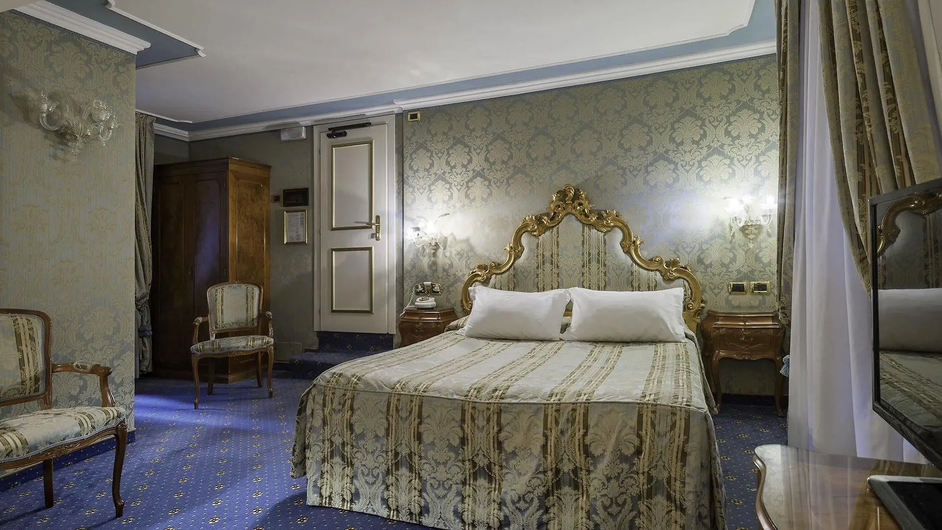 Al Ponte Antico Hotel Venice Italy