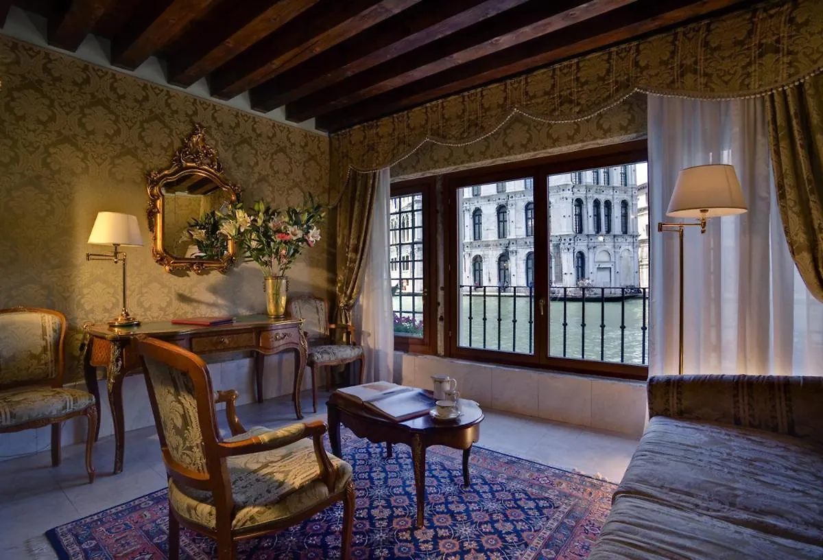 Al Ponte Antico Hotel Venice Italy